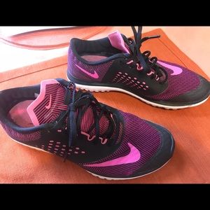 Ladies Nike Sneakers